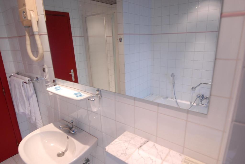 Hotel Le Joli Bois Waterloo Værelse billede